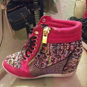 CHEAP Designer shoes and sneaks